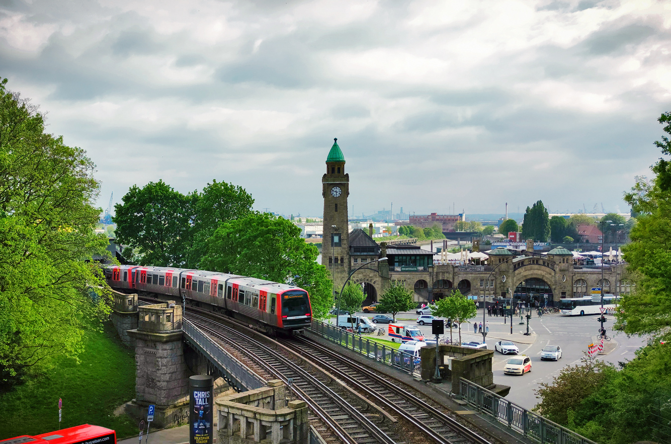 Гамбург, HHA DT5.1.4 № 357; Гамбург — U-Bahn — Линия U3