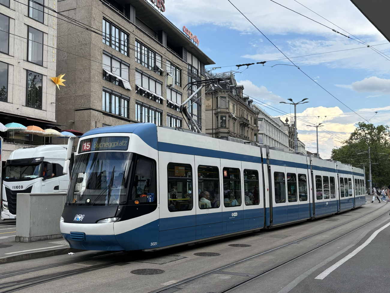 Zurich, Bombardier Cobra N°. 3021